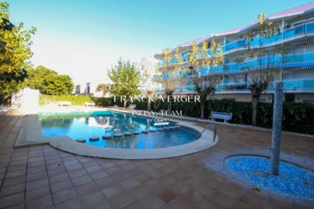 Picture of Apartment For Sale in Denia, Alicante, Spain