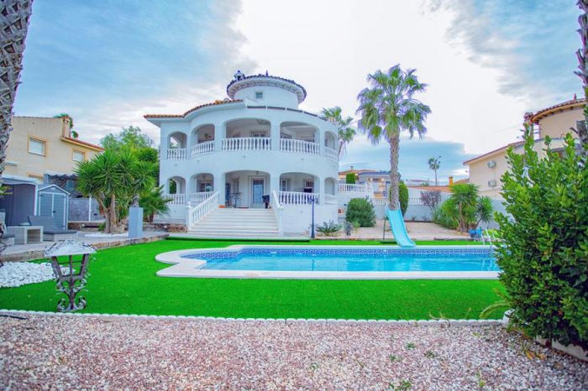 Picture of Apartment For Sale in Algorfa, Alicante, Spain