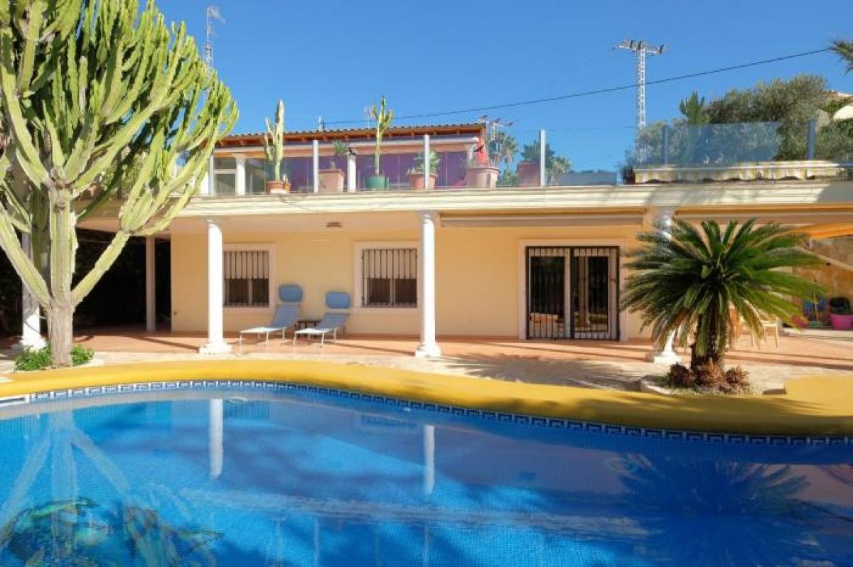 Picture of Villa For Sale in Calpe, Alicante, Spain