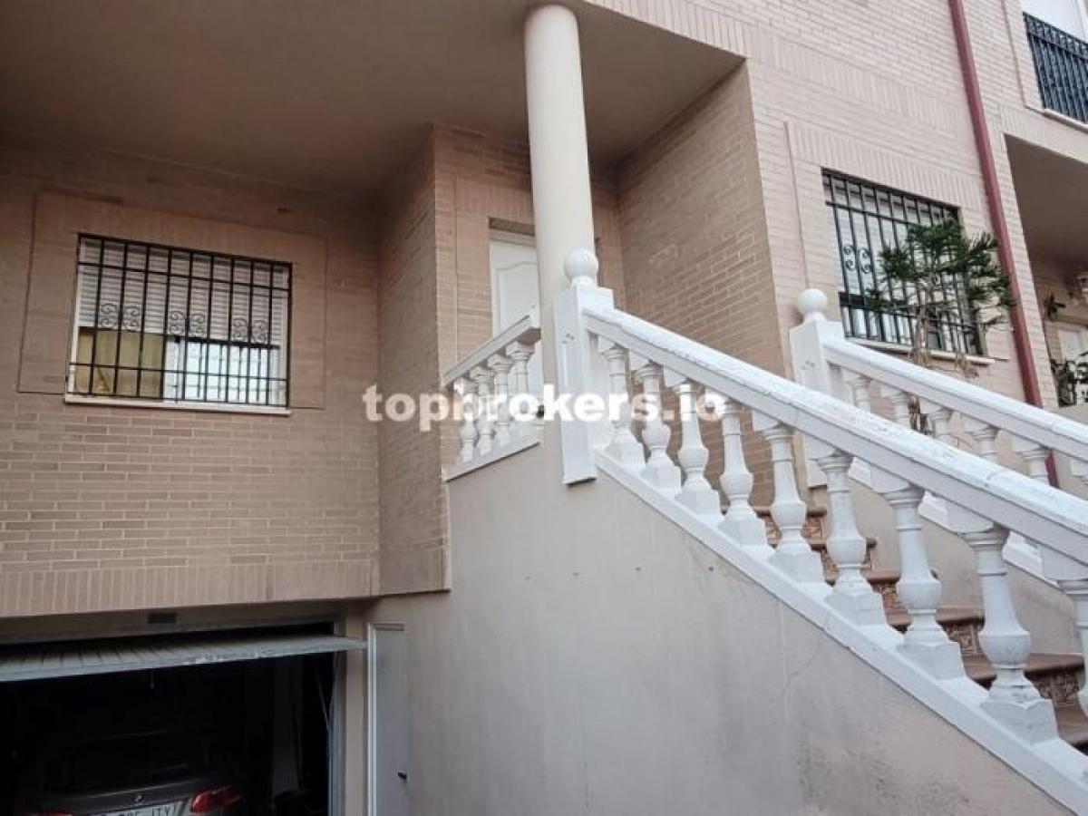 Picture of Home For Sale in Linares, Asturias, Spain