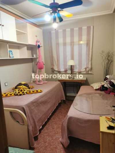 Apartment For Sale in Linares, Spain