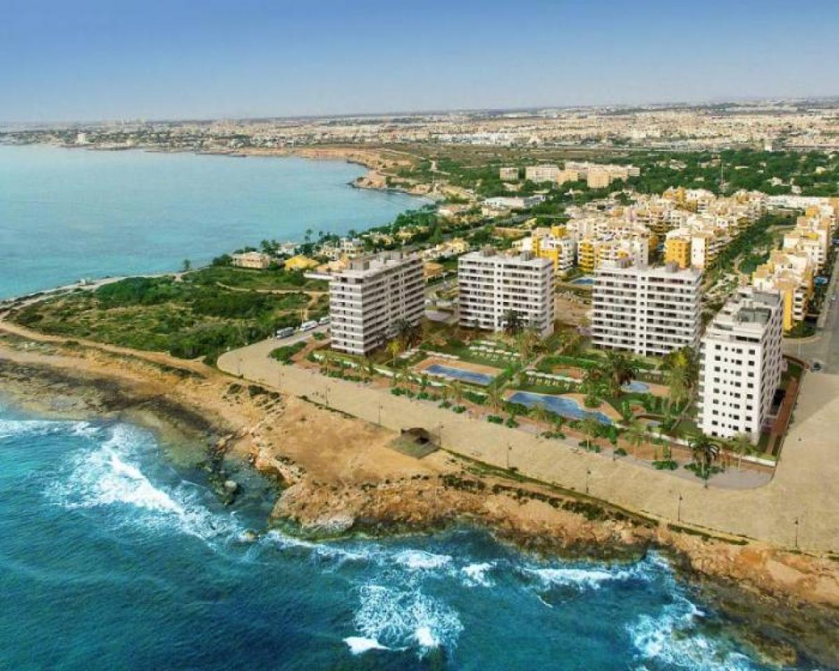 Picture of Apartment For Sale in Torrevieja, Alicante, Spain