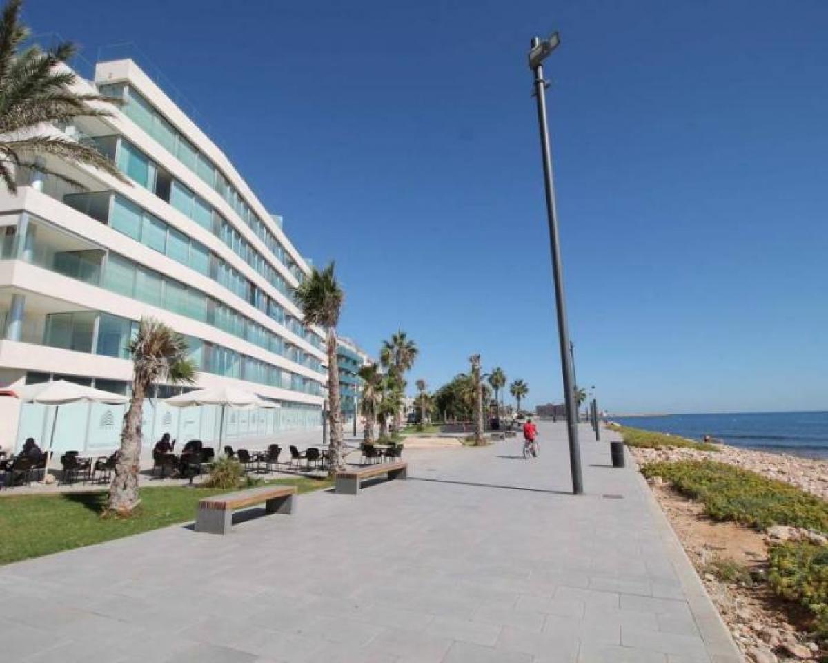 Picture of Apartment For Sale in Torrevieja, Alicante, Spain