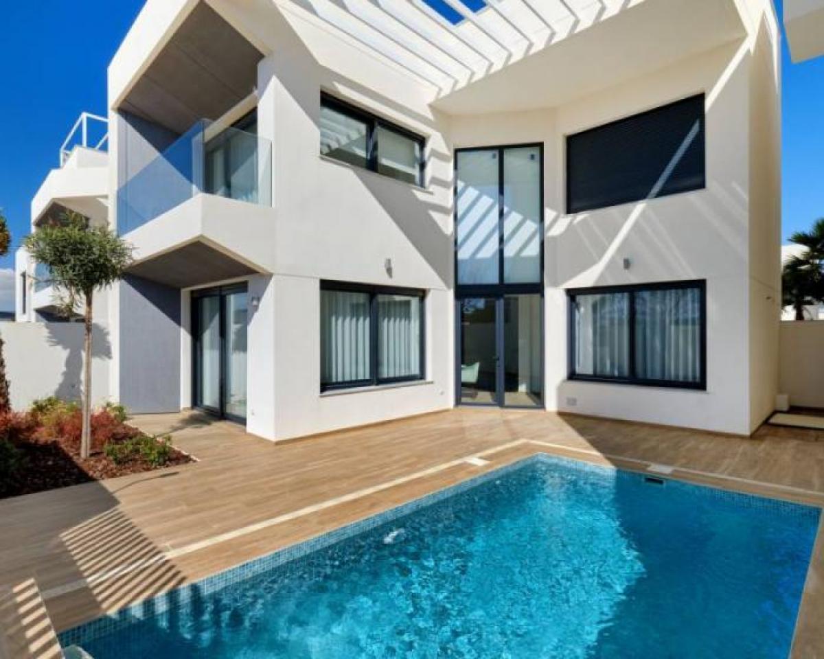 Picture of Villa For Sale in Torrevieja, Alicante, Spain