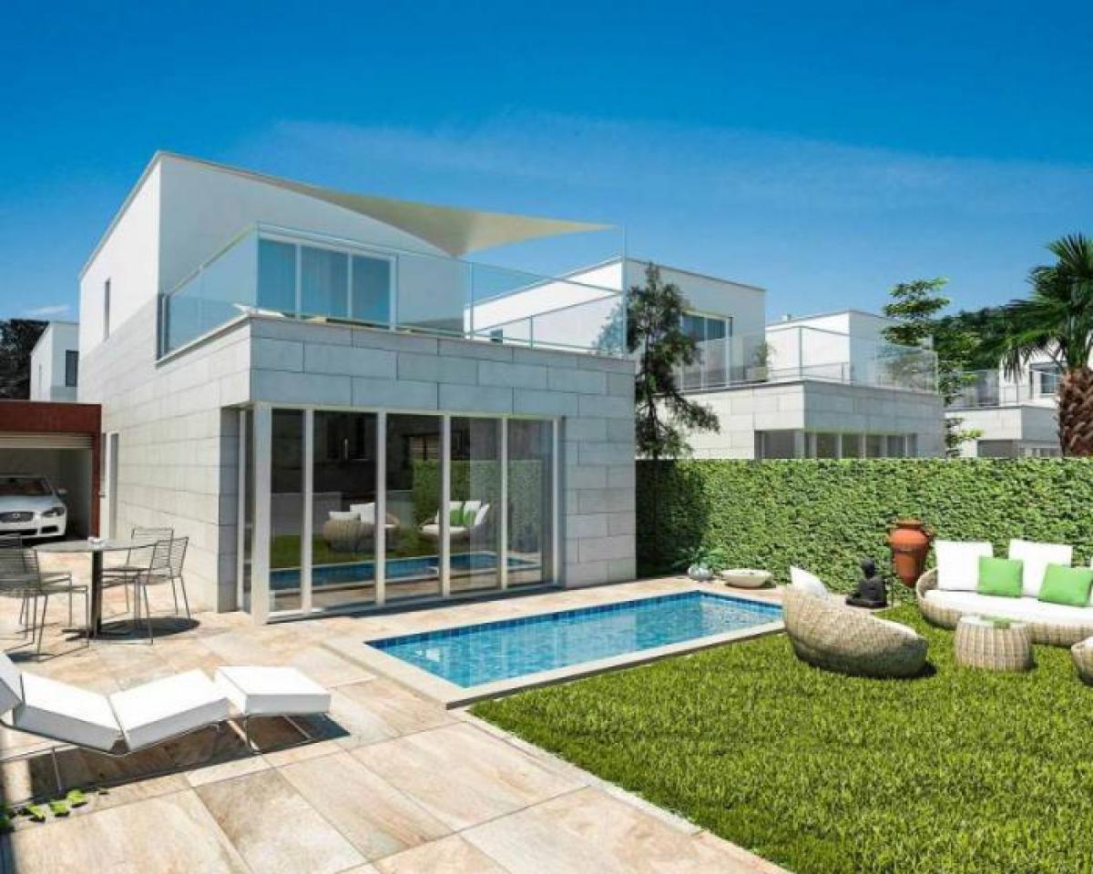 Picture of Villa For Sale in Los Alcazares, Alicante, Spain