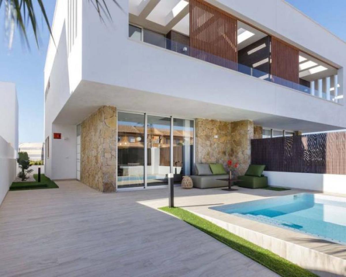 Picture of Home For Sale in San Pedro Del Pinatar, Alicante, Spain