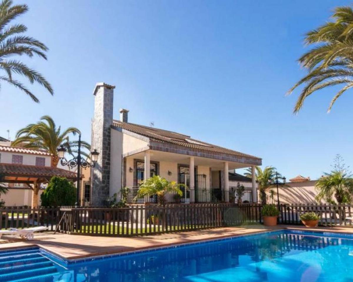 Picture of Villa For Sale in Pilar De La Horadada, Alicante, Spain