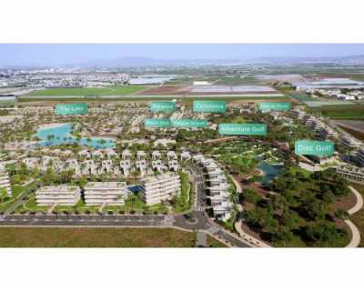 Villa For Sale in Los Alcazares, Spain