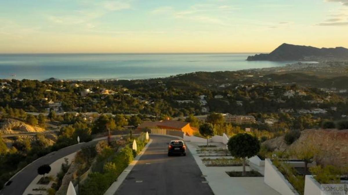 Picture of Apartment For Sale in Alicante, Alicante, Spain