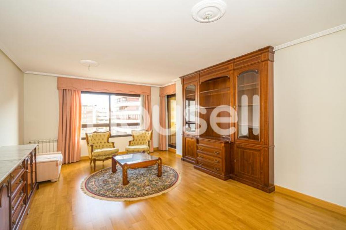 Picture of Apartment For Sale in Alicante, Alicante, Spain