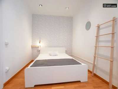 Apartment For Rent in Barcelona, Spain
