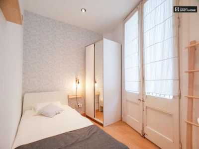 Apartment For Rent in Barcelona, Spain