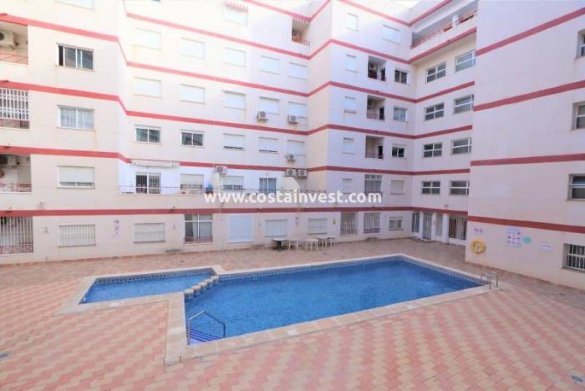 Picture of Apartment For Sale in Torrevieja, Alicante, Spain