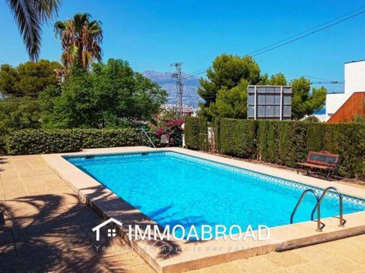 Picture of Villa For Sale in Albir, Alicante, Spain