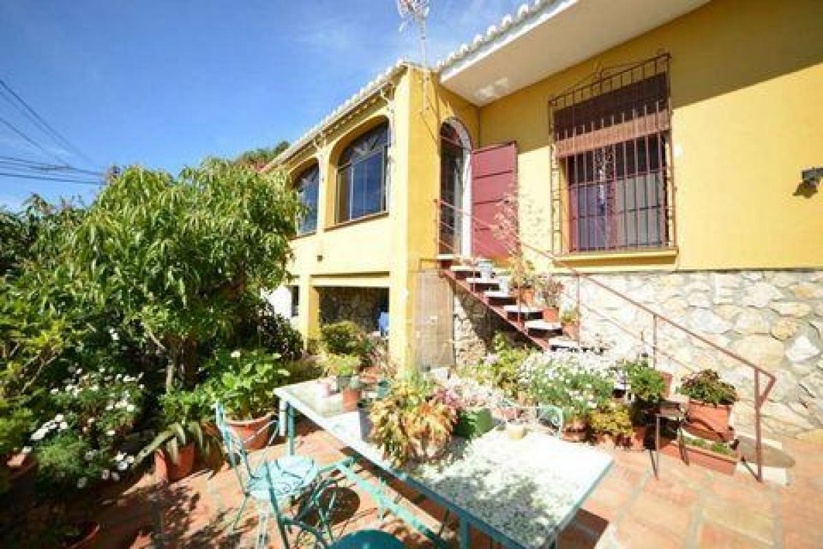 Picture of Villa For Sale in Salobrena, Granada, Spain