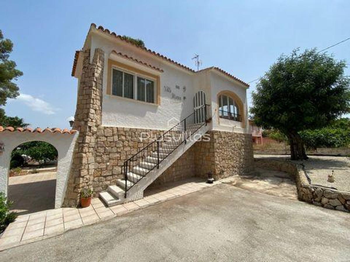 Picture of Villa For Sale in Calpe, Alicante, Spain