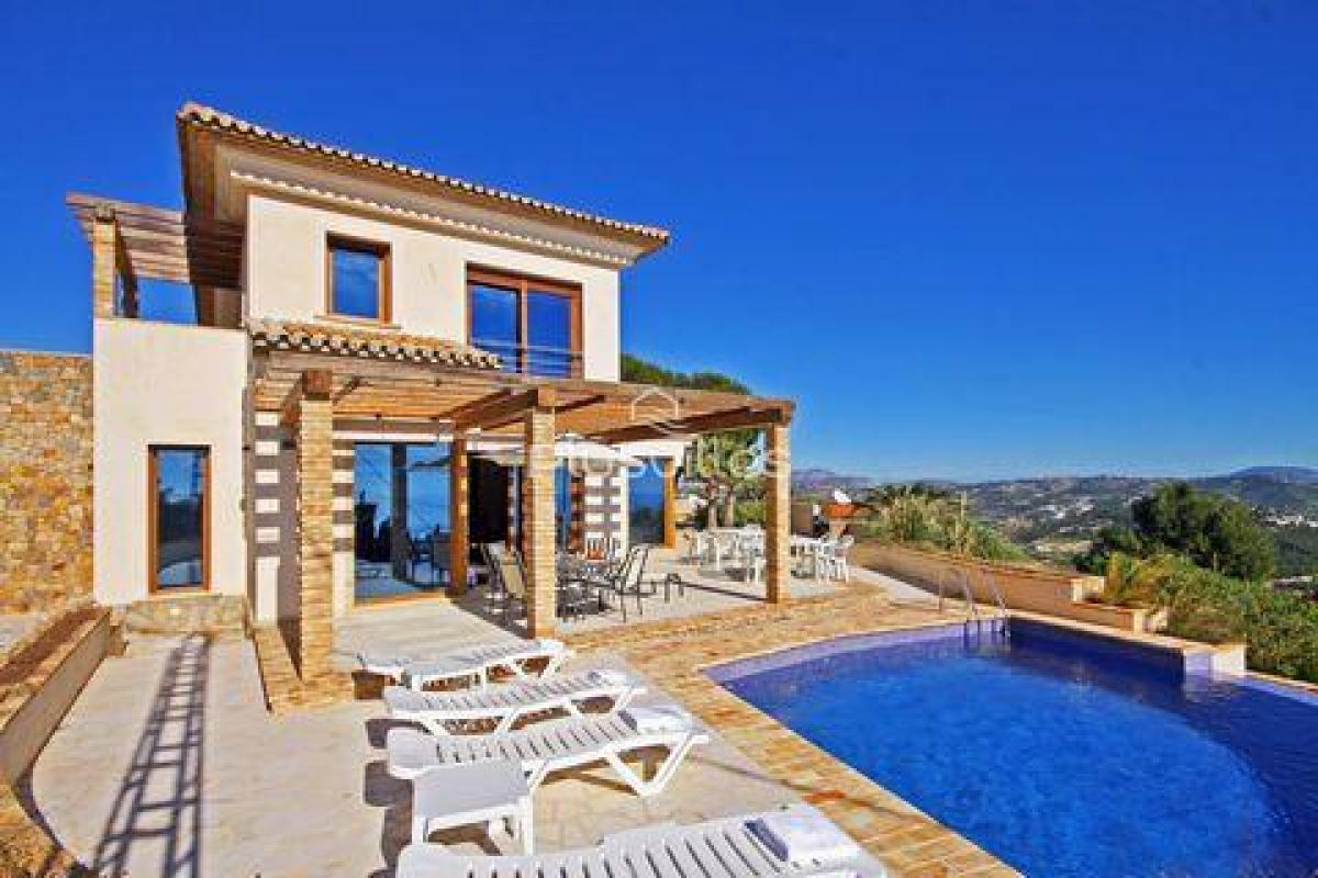 Picture of Villa For Sale in Calpe, Alicante, Spain