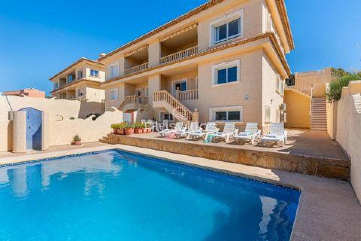 Picture of Villa For Sale in Calpe, Alicante, Spain