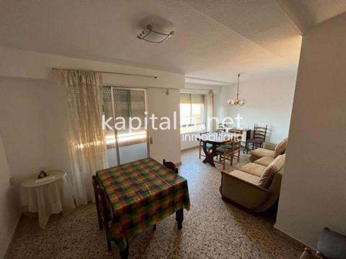 Picture of Condo For Sale in Ontinyent, Valencia, Spain