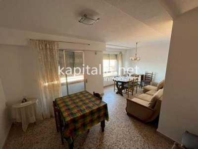 Condo For Sale in Ontinyent, Spain
