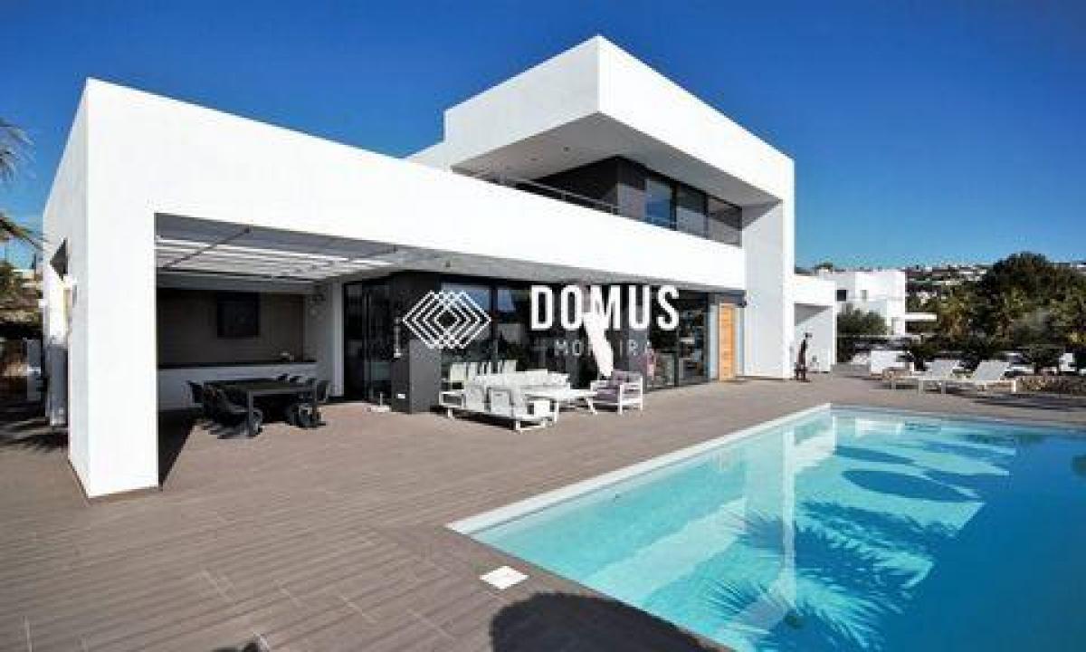 Picture of Home For Sale in Moraira, Alicante, Spain