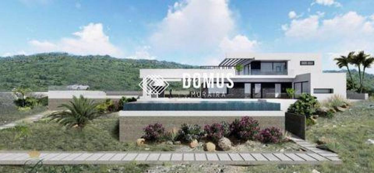 Picture of Home For Sale in Moraira, Alicante, Spain