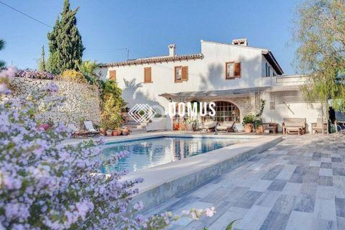 Picture of Home For Sale in Moraira, Alicante, Spain