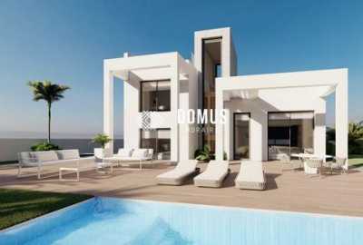 Home For Sale in Finestrat, Spain
