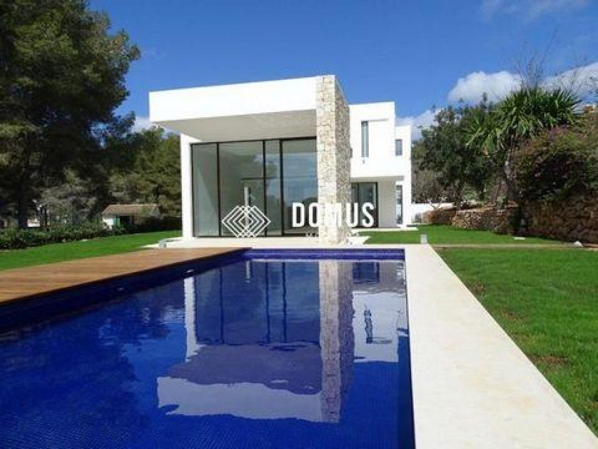 Picture of Home For Sale in Moraira, Alicante, Spain