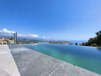 Villa For Sale in Salobrena, Spain