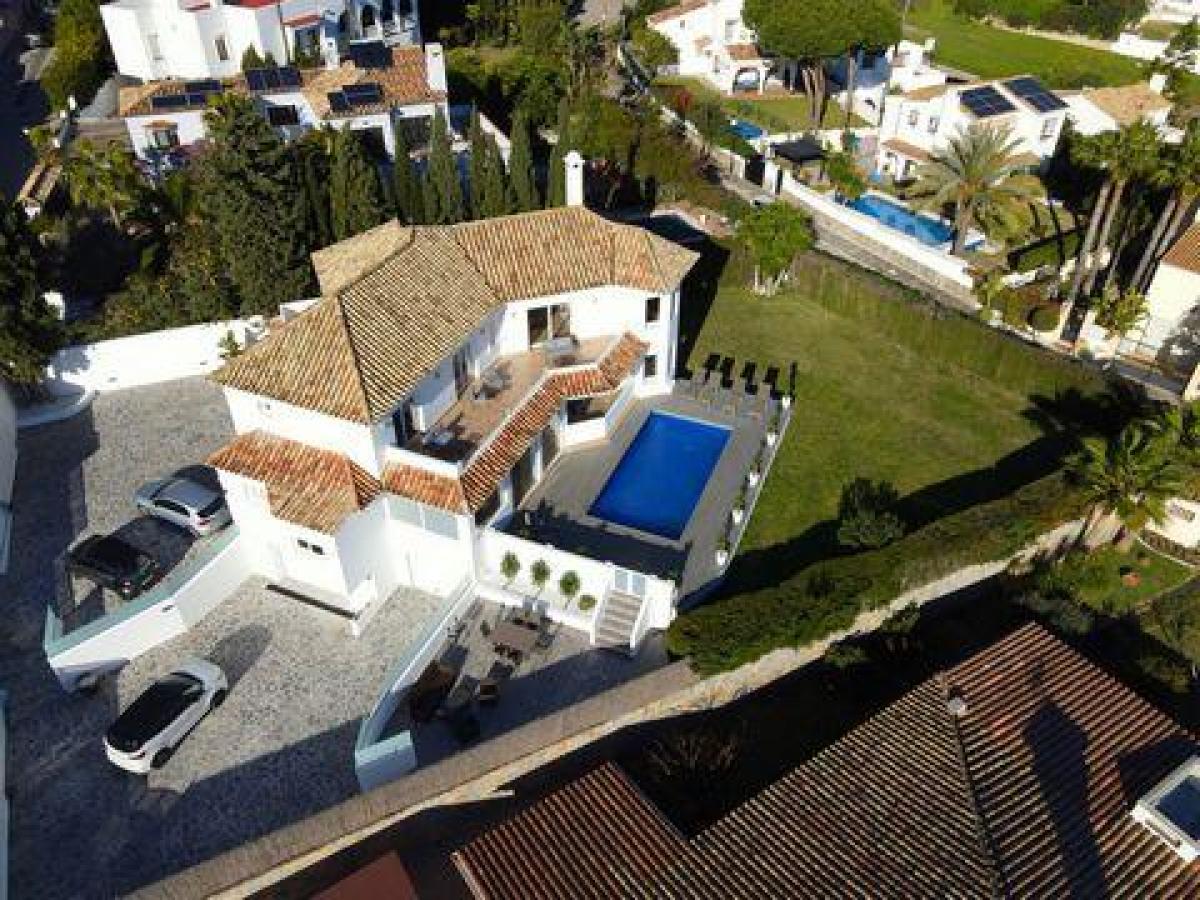 Picture of Villa For Sale in Estepona, Malaga, Spain