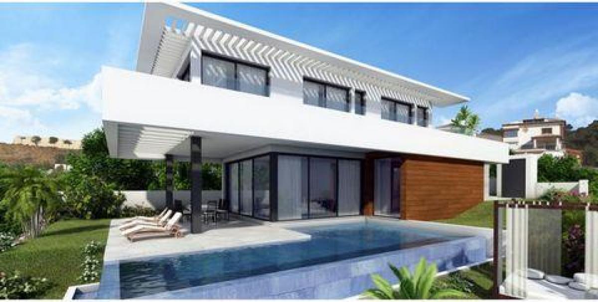 Picture of Villa For Sale in Estepona, Malaga, Spain