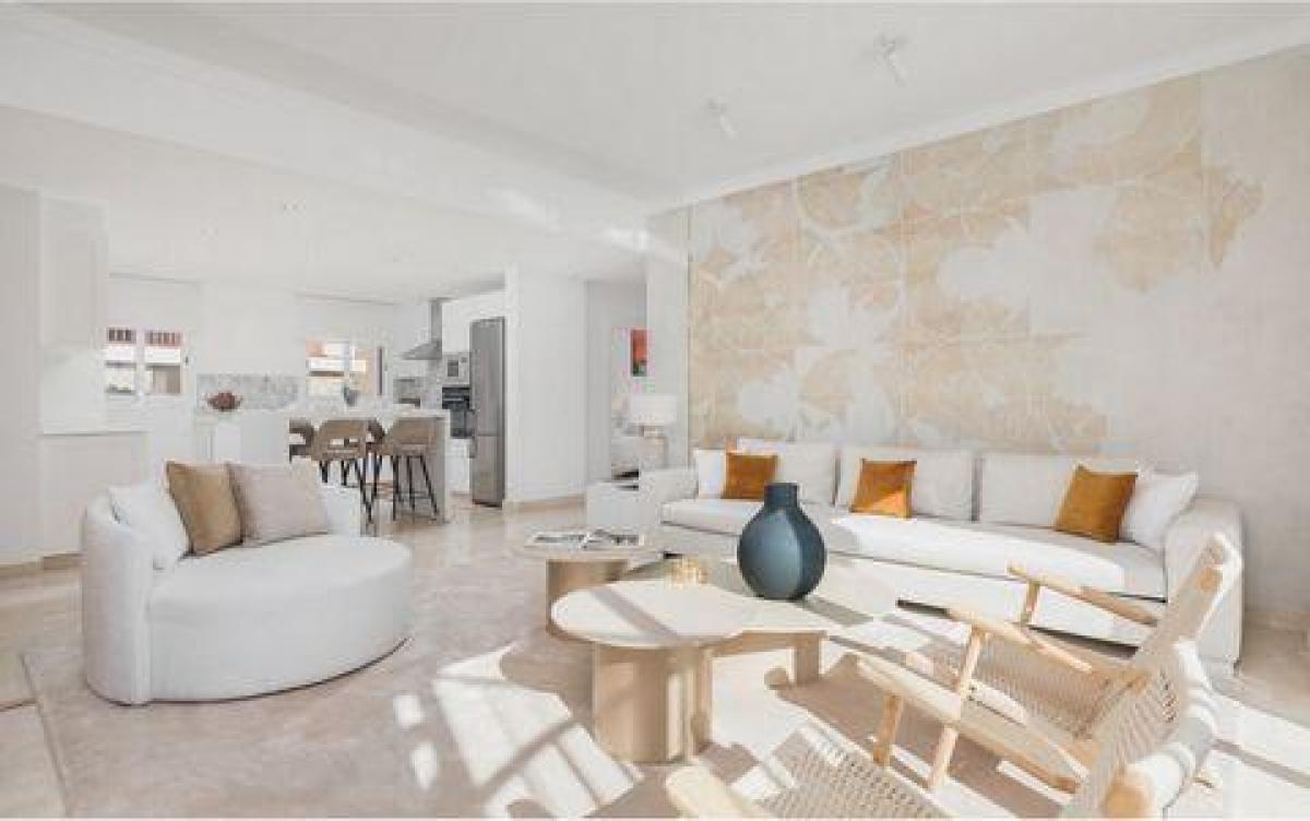Picture of Condo For Sale in Benahavis, Malaga, Spain