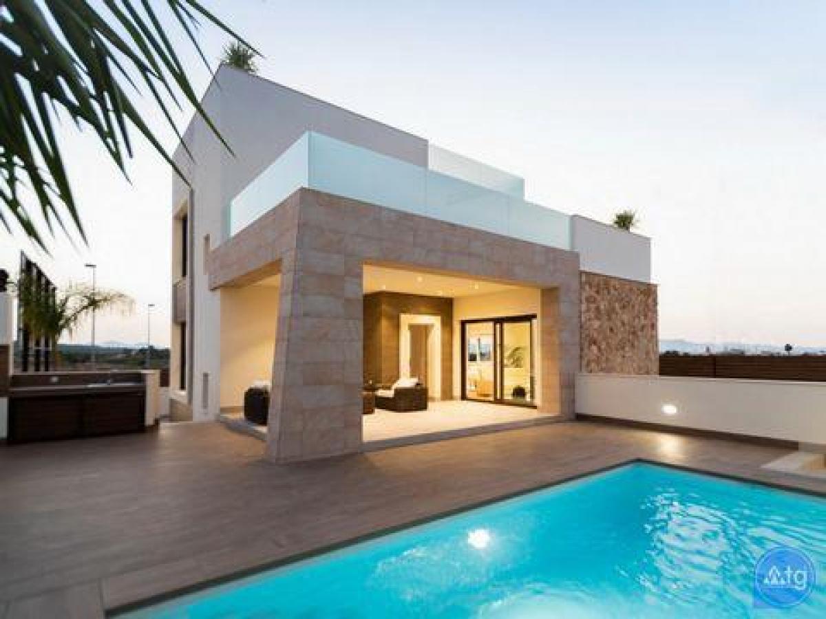 Picture of Villa For Sale in Benijofar, Alicante, Spain