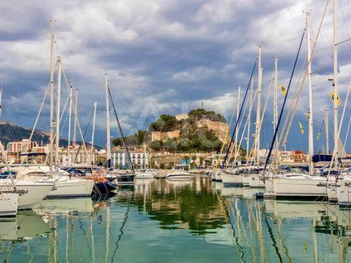 Picture of Villa For Sale in Denia, Alicante, Spain