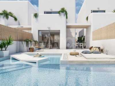 Villa For Sale in Guardamar Del Segura, Spain