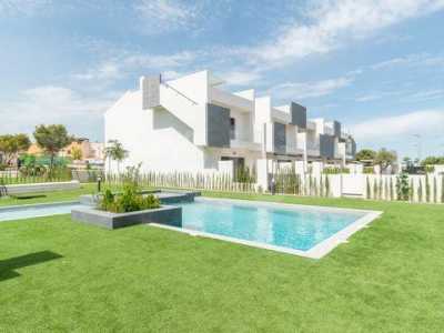 Bungalow For Sale in Torrevieja, Spain