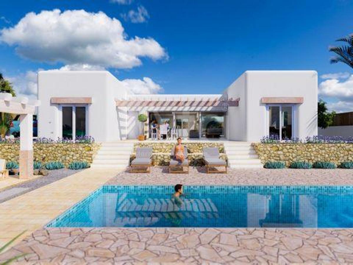 Picture of Villa For Sale in Alfaz Del Pi, Alicante, Spain