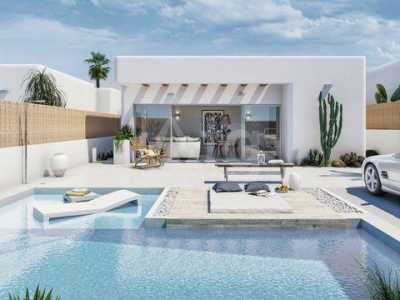 Villa For Sale in Guardamar Del Segura, Spain