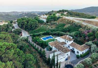 Villa For Sale in Benahavis, Spain
