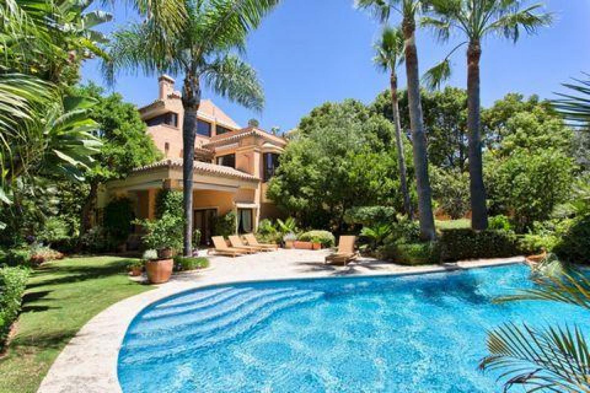 Picture of Villa For Sale in Marbella, Andalusia, Spain