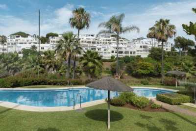 Apartment For Rent in Marbella, Spain