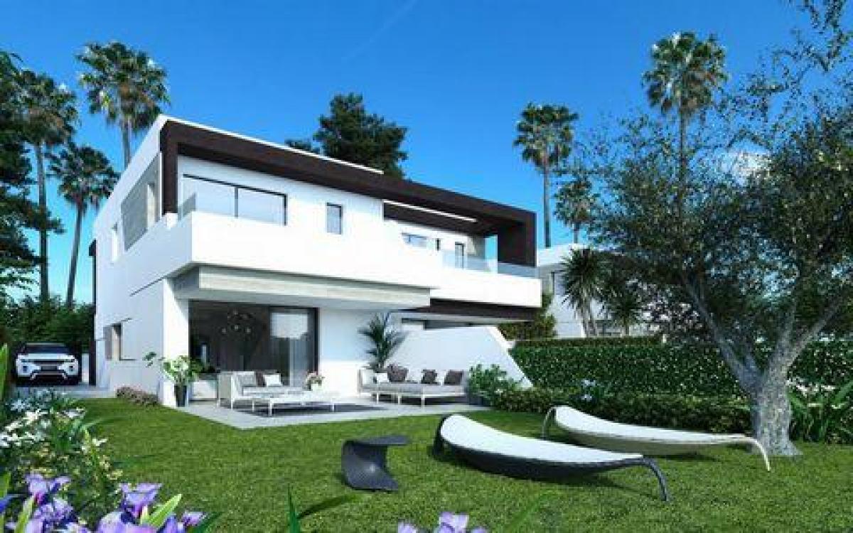 Picture of Villa For Sale in Marbella, Andalusia, Spain