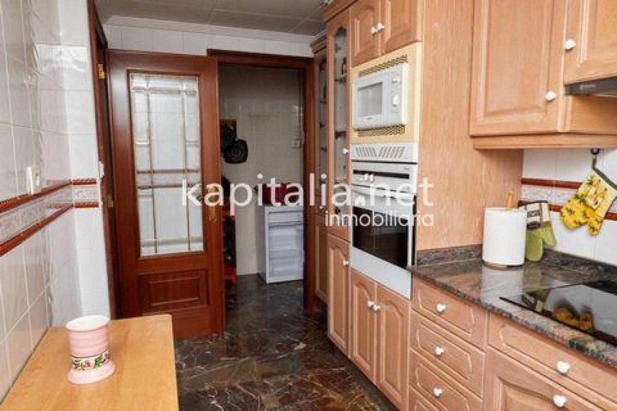 Picture of Condo For Sale in Ontinyent, Valencia, Spain