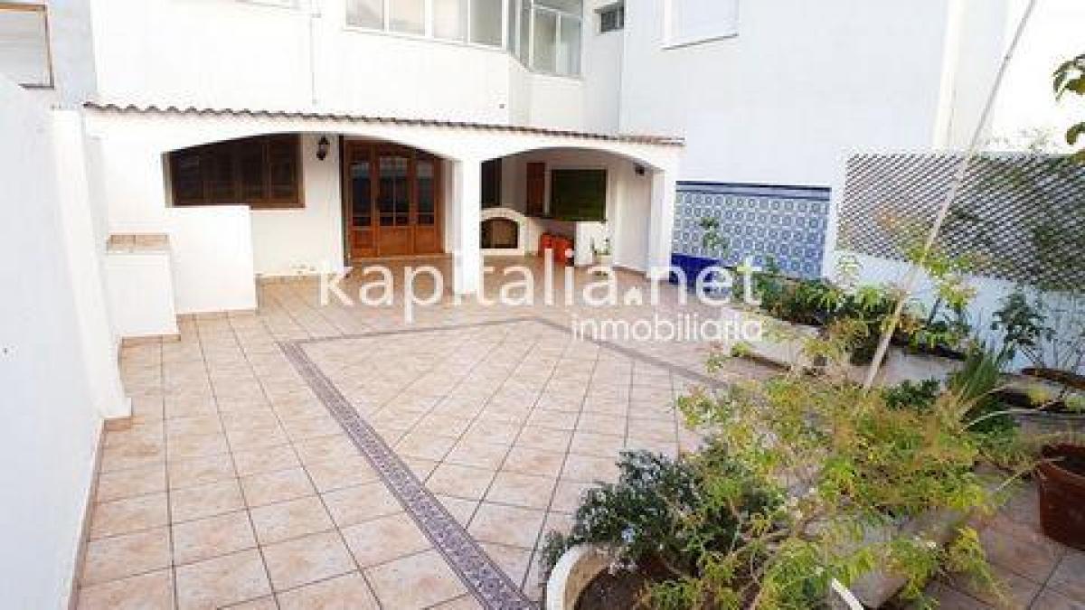 Picture of Condo For Sale in Ontinyent, Valencia, Spain