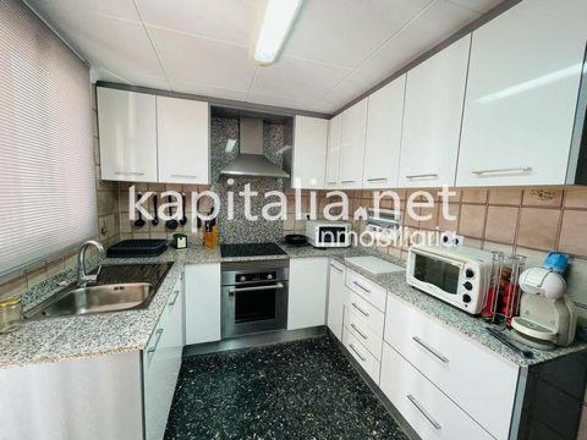 Picture of Condo For Sale in Ontinyent, Valencia, Spain