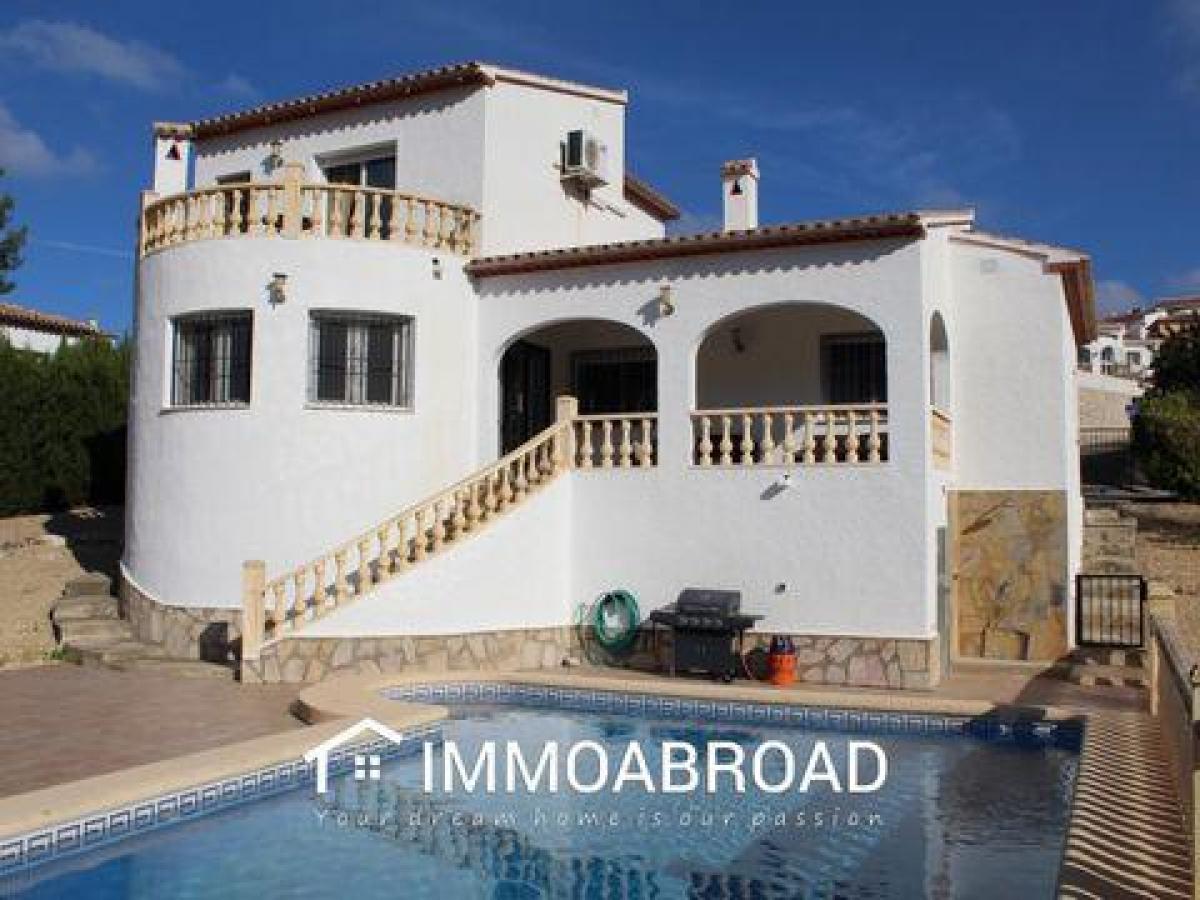 Picture of Villa For Sale in Pedreguer, Alicante, Spain