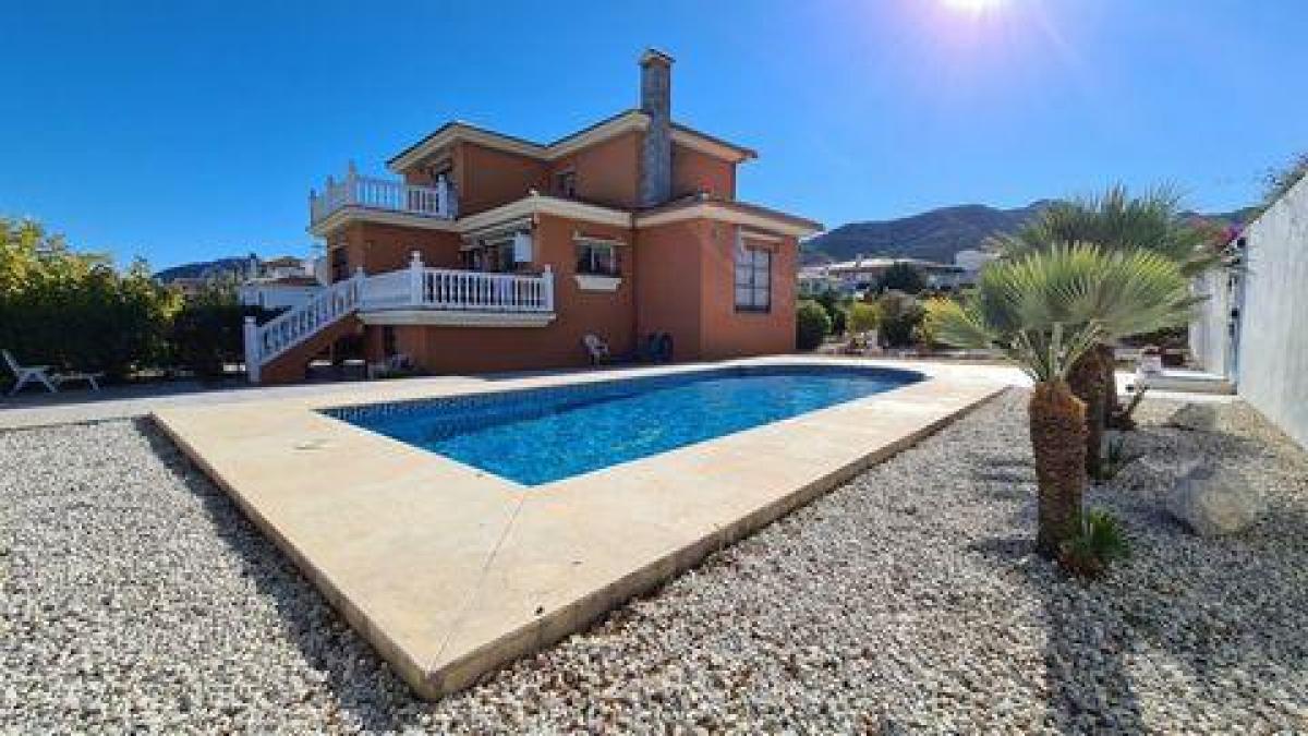 Picture of Villa For Sale in Alhaurin de la Torre, Malaga, Spain