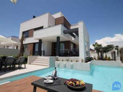 Villa For Sale in Torrevieja, Spain