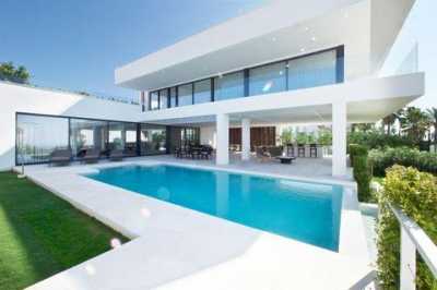 Villa For Sale in Benahavis, Spain